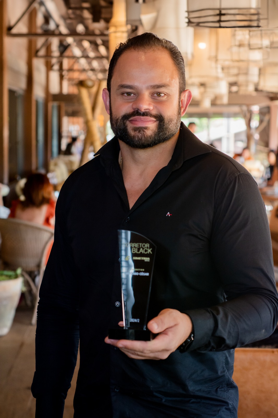 CESAR CARVALHO - Corretor Autorizado Simetria